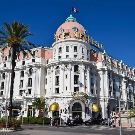 Apartament Le Grand Jean - Pres Gare Et Tram - Supermarches - Wifi - 3 Person Nicea